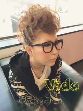 ヴィダ クリエイティブ ヘアーサロン(Vida creative hair salon) モヒカンヘアー