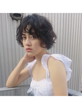 ロビン アンド ダルク(robin&darc) 【robin】【代官山】外国人風くせ毛ショート