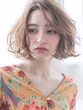 トッカ ヘアアンドトリートメント 難波店 ほつれウェーブ