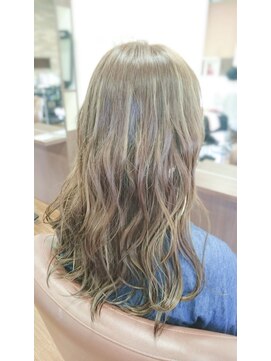 ヴォーグ美容室 タクト店 波なみウェーブ