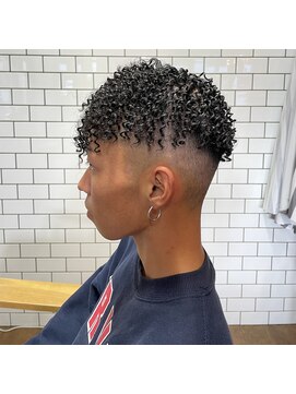 バーニーズ(BARNEYS) アフロ