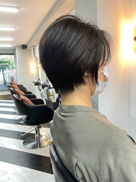 アフロディーテギンザ 神保町(APHRODITE GINZA) カール/セミディ/シアーカラー/姫カット［御茶ノ水/神保町］