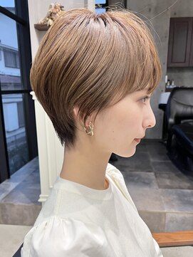 ザ シー 橋本(The C) 20代30代40代ナチュラル大人可愛いレイヤースタイル