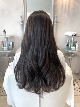 ザックラフィネ(ZACC raffine) 透明感たっぷりグレージュ