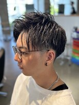 ホル(HOL) ツーブロショート×ローフェード