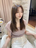 マーリャヘアー(mallia hair)&nbsp;レイヤースタイルレイヤーカットロングレイヤー小顔スタイル