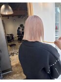 ハイライト　レイヤー ショートヘア　ボブ　くびれレイヤー 