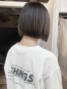 アクトゥス(AEQUITAS) ダブルカラー×グレーアッシュ