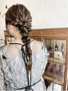 ヘアメイク バースデイ(Hair make Birth Day) ヘアセット/ヘアアレンジ/編みおろし/お呼ばれヘア/結婚式セット