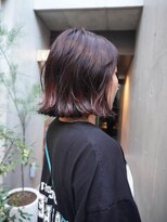 カシ 中目黒(CASI)&nbsp;毛先ハイライトでさりげなく楽しむ秋ボブ