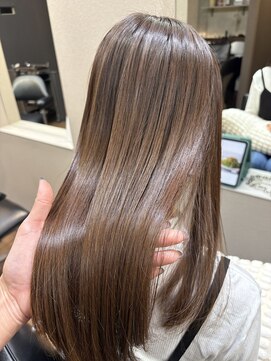 プロス(Pros) 表参道/レイヤー/酸性ストレート/髪質改善/顔まわりカット