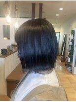 ジッカジッカ(Jicca Zicca)&nbsp;ボブ　/ 外ハネボブ　/ 透明感カラー