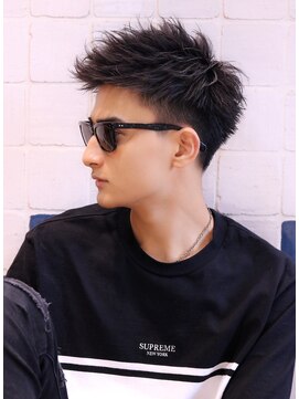 ネイビー(NAVY) ソフトモヒカン ワイルドアップバング ビジカジショート 黒髪