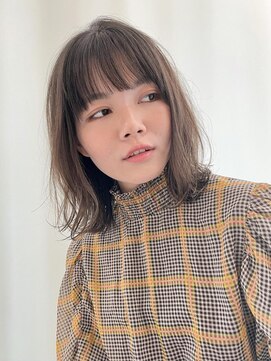 ネオリーブ チロル 横浜西口店(Neolive CiroL.) 抜け感ボブミディ 透明感やわらかベージュ