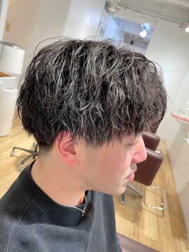 アルス ウィズ アクロス オモテサンドウ(aluss with AKROS omotesando) ツイストスパイラルマッシュ