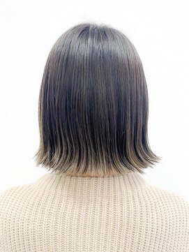 ユラギフロムユイマァル 水島店(YURAGI from YUIMARL) 裾カラー×外ハネボブ