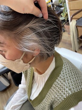 ハチマルハチ ナル 登戸店(808 nalu) ボブ　インナーカラー