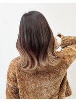 アライブ キチジョウジ(ALIVE Kichijoji) 【ALIVE吉祥寺】ミルクティーベージュグラデーションカラー