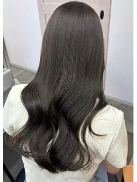 ビスクヘアデザイン(bisq hair design) 髪質改善カラー 艶カラー ブラウンカラー ミディアム