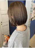 大人可愛いショートボブ白髪ぼかし20代30代40代/大分