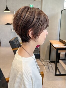 エンドット(en.)の写真/繊細な顔回りのカットやシルエットのキレイなショートも◎幅広い技術力であなた史上最高の似合わせを実現！