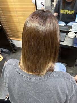 ニュイ 高槻 阪急茨木店(nui) ミディアムヘア/暗めカラー/グランマッシュ/茨木