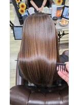 ルーミールーム(RoomieRoom)&nbsp;髪質改善/縮毛矯正/うねり/クセ毛/質感改善/20代30代/ダメージ