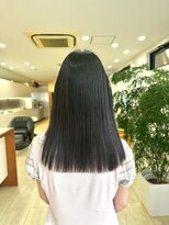 ディーコ(IDEEK)&nbsp;暗髪でも映える美艶ロングストレート 黒髪/入学式/学生