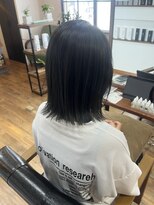 レルム(REALM)&nbsp;外ハネボブ　オリーブグレージュ