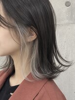 トリップ 香椎(Trip)&nbsp;「ホワイトベージュイヤリングカラー×外ハネボブ