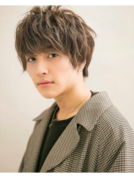 ロット 横浜(lot) フェザーパーマ×波巻きツイストスパイラル×サーフカール[横浜]