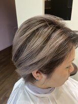 リオン(RION) ホワイトグレーカラー☆