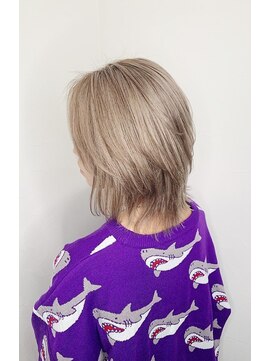 リベルテ 新宿(Liberte) ミルクティーホワイト