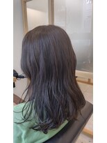 リュクスバトーバイトリコ 船橋南口店(Luxe BATEAU by tricot) カーキブラウン