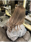ハイトーンを生かして上品グラデーションに!