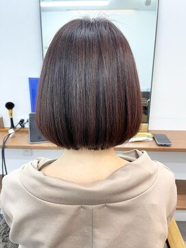 ランプ(Lamp) 【白髪染め可】切りっぱなしショート ビフォアー＆アフター