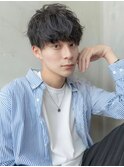 黒髪マッシュニュアンスパーマビジネスメンズカット刈り上げ