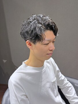 ビーダンディー(Bee dandy) ビジネスツーブロックショートデザインカールパーマアップバング