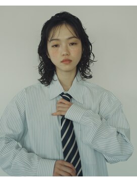 サンクス イース(SANKS . iisuu) パーマミディアムスタイル