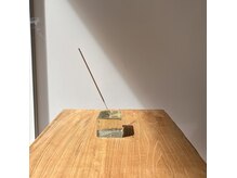 モネ 福岡姪浜院(monet)の雰囲気（お香もオリジナルで制作。扉を開けて五感で感じて下さい。）