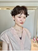 ハンサムショート前下がりボブ切りっぱなしボブニュアンスパーマ