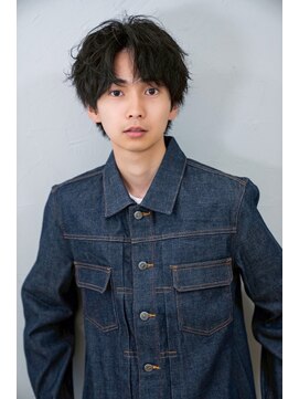 ファルベ(Farbe) フェザー/サーフカール/センターパート/波巻きツイスパ