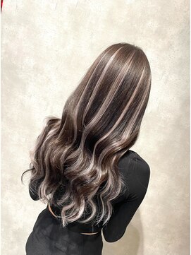 ロゼル(ROSEL) ブラウンカラー×ハイライトエクステ