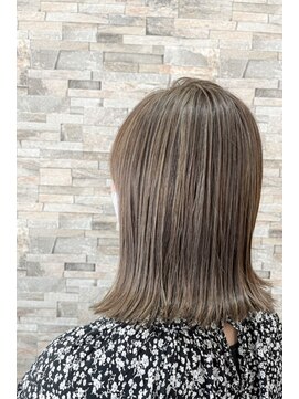 アンラヴェスト(AN LOVEST mashup hs) オリーブグレージュ細ハイライト/白髪ぼかし☆☆