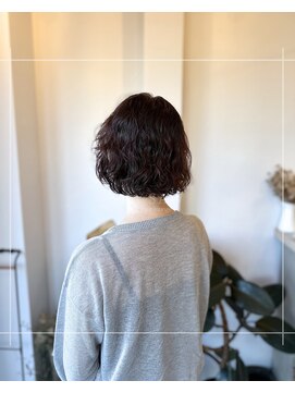 シーソー(SEA SAW) くせ毛ボブ/くせを活かすカット/パーマ風