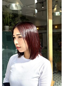 パームスヘアー(Palms Hair) 秋冬の深みを楽しむつやレッドボブ
