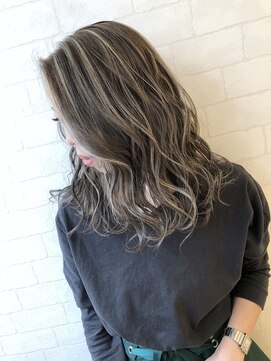 メリー(merry craftsman's factory) コントラストグレージュハイライト！