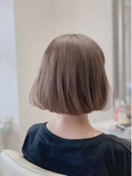 ヴィフ ヘアアンドデザイン(Vif hair&design) シフォンベージュ×ボブ×バイカルテトリートメント