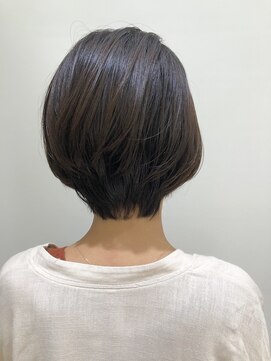 ロンド レグリーズ 立川(Lond leglise) 大人ショート/ベージュ/グレージュ／小顔【深味信也】