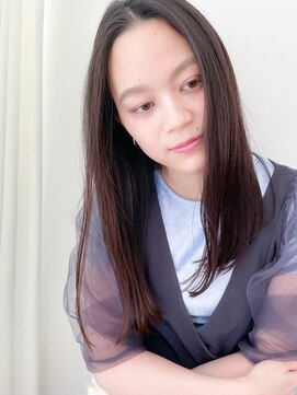 ココ 鷹匠(COCO) 艶髪ストレート ストレート/白髪染め/ヘッドスパ/リタッチ